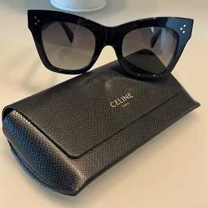 CELINE Women Cat eye sunglasses Black / Grey Gradient Polarized